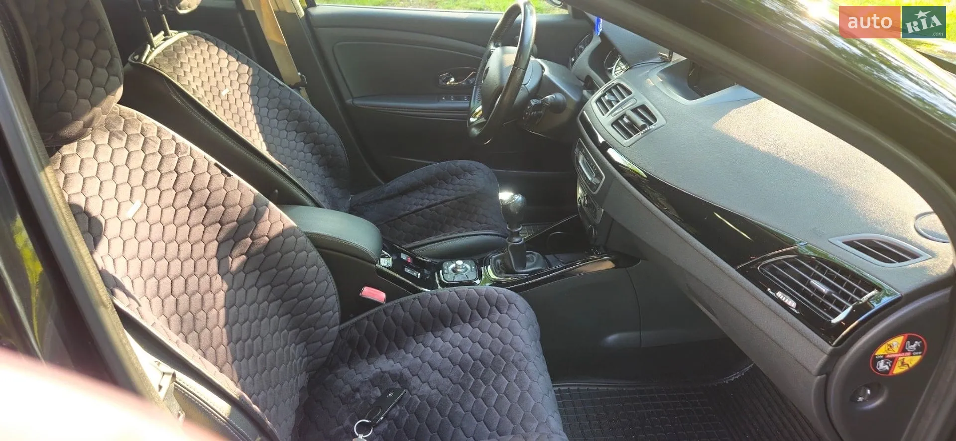 2014 Renault Megane - мініатюра 8