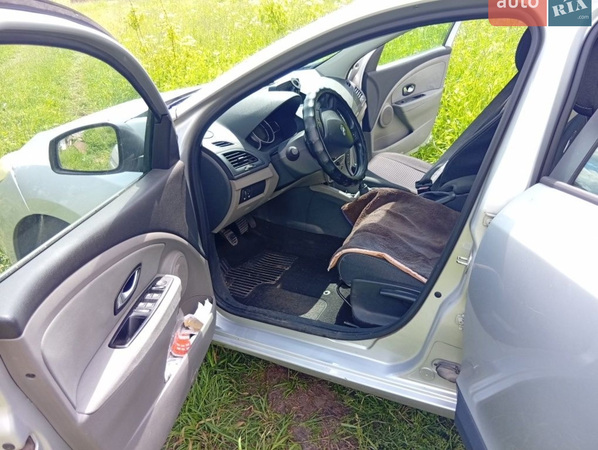 2010 Renault Megane - мініатюра 9