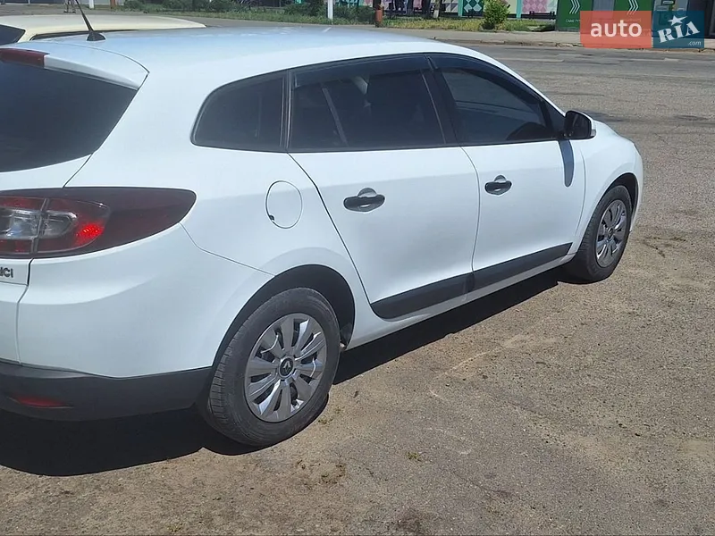 Renault Megane 2010 VIN VF1KZ0A0543178248 фото оголошення 5 з 36