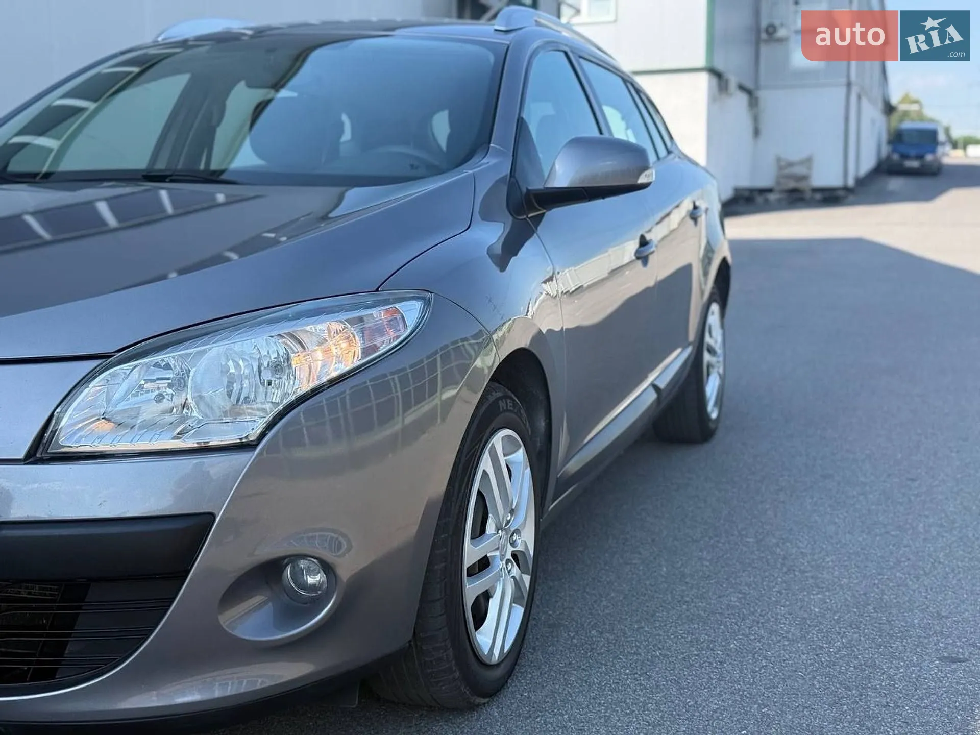 2011 Renault Megane - мініатюра 25
