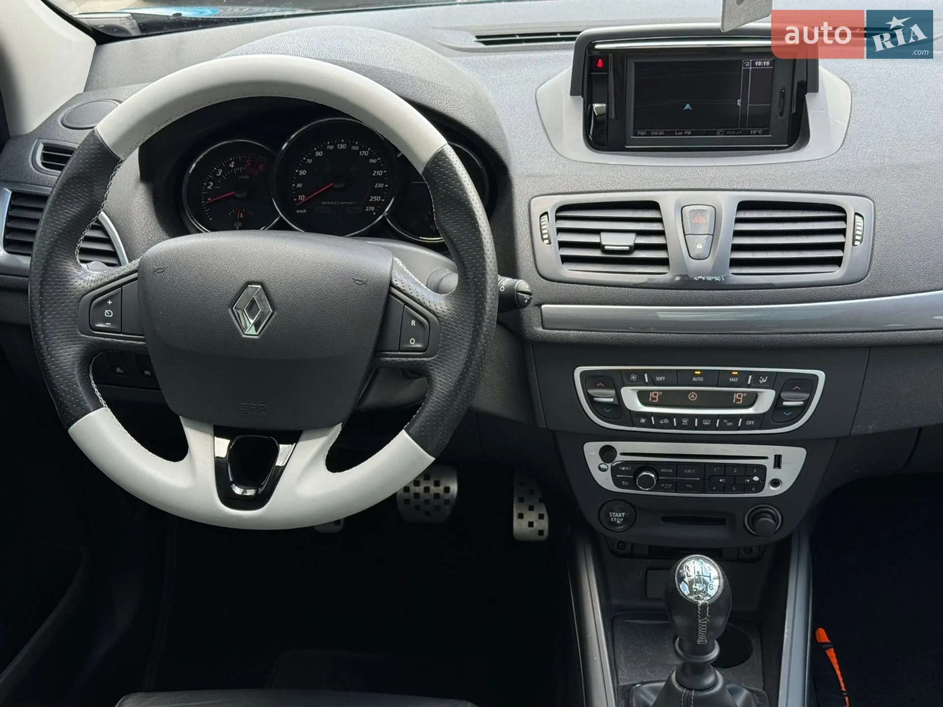 2012 Renault Megane - мініатюра 28