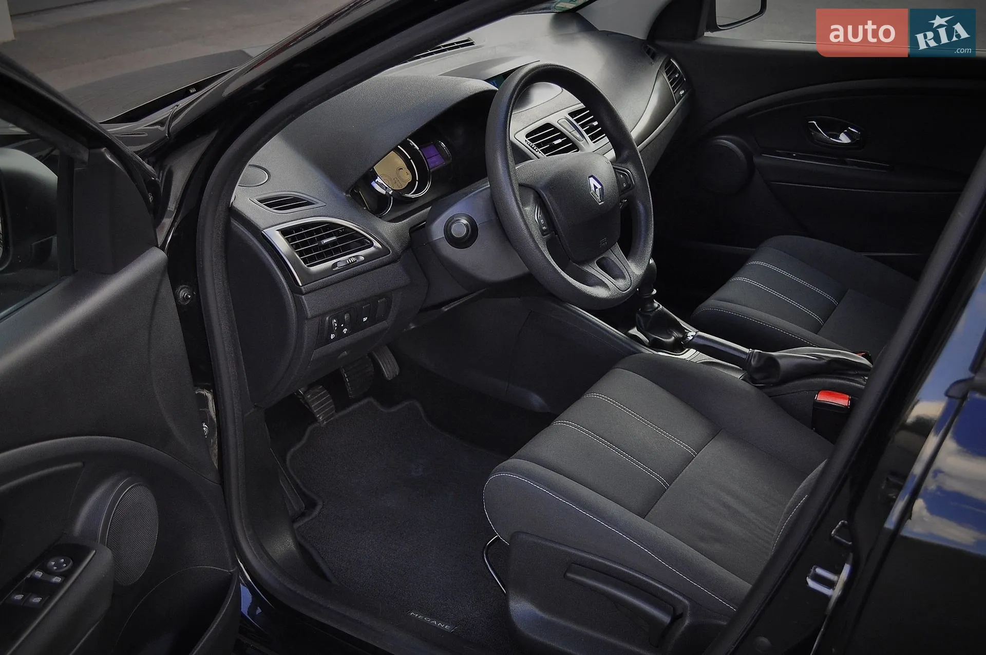 2015 Renault Megane - мініатюра 44
