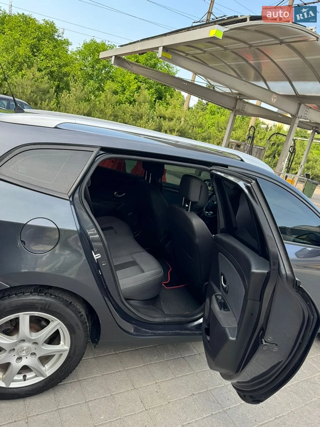 2010 Renault Megane - мініатюра 12