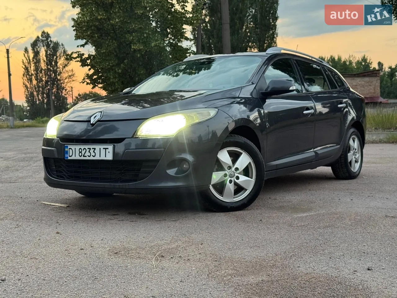 2010 Renault Megane - мініатюра 16