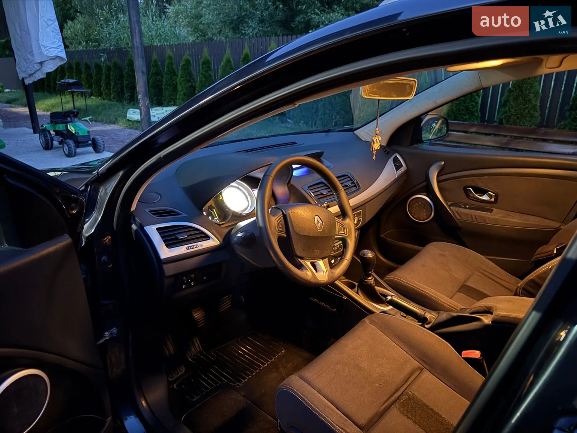 2011 Renault Megane - мініатюра 10