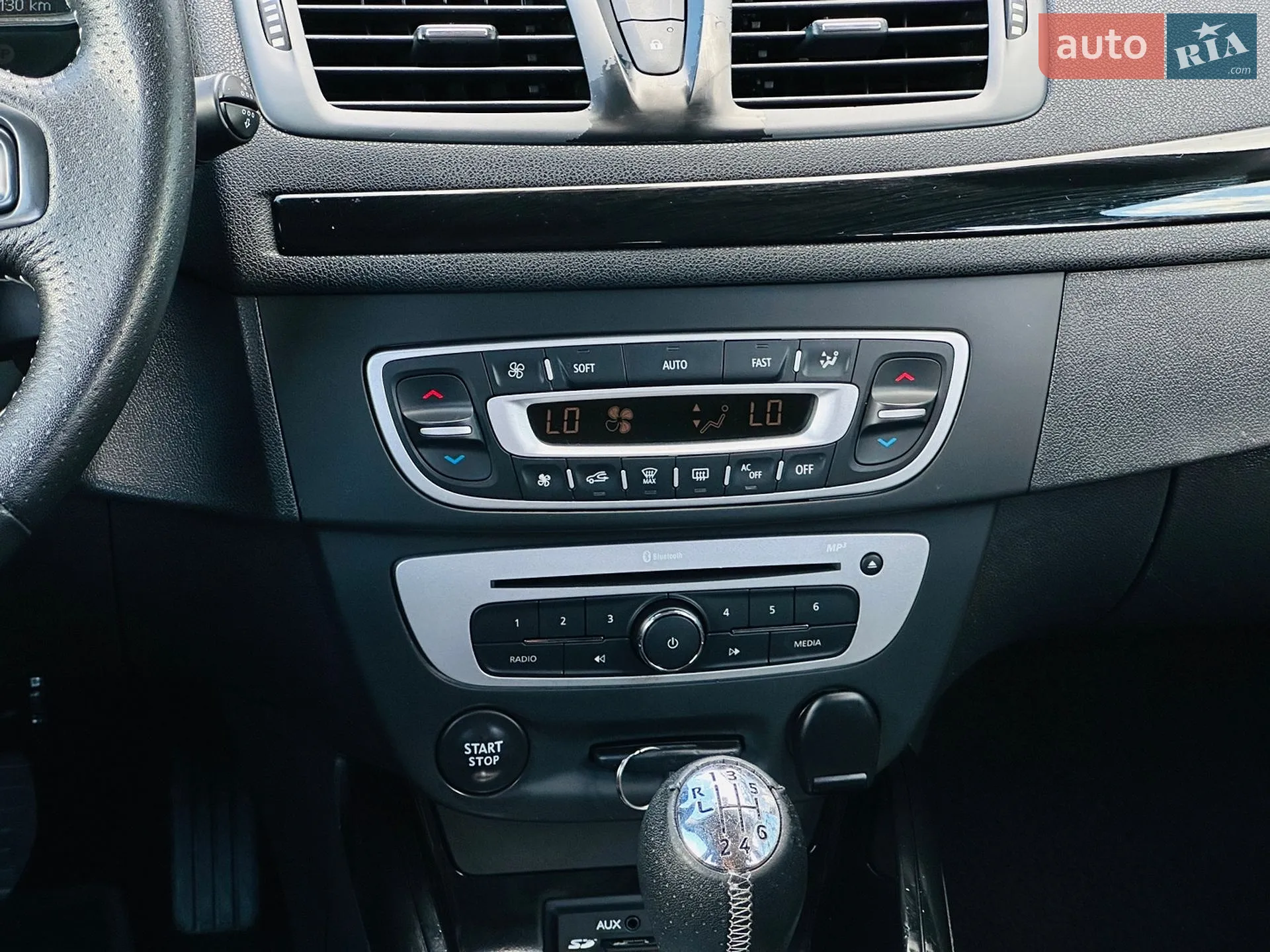 2013 Renault Megane - мініатюра 32