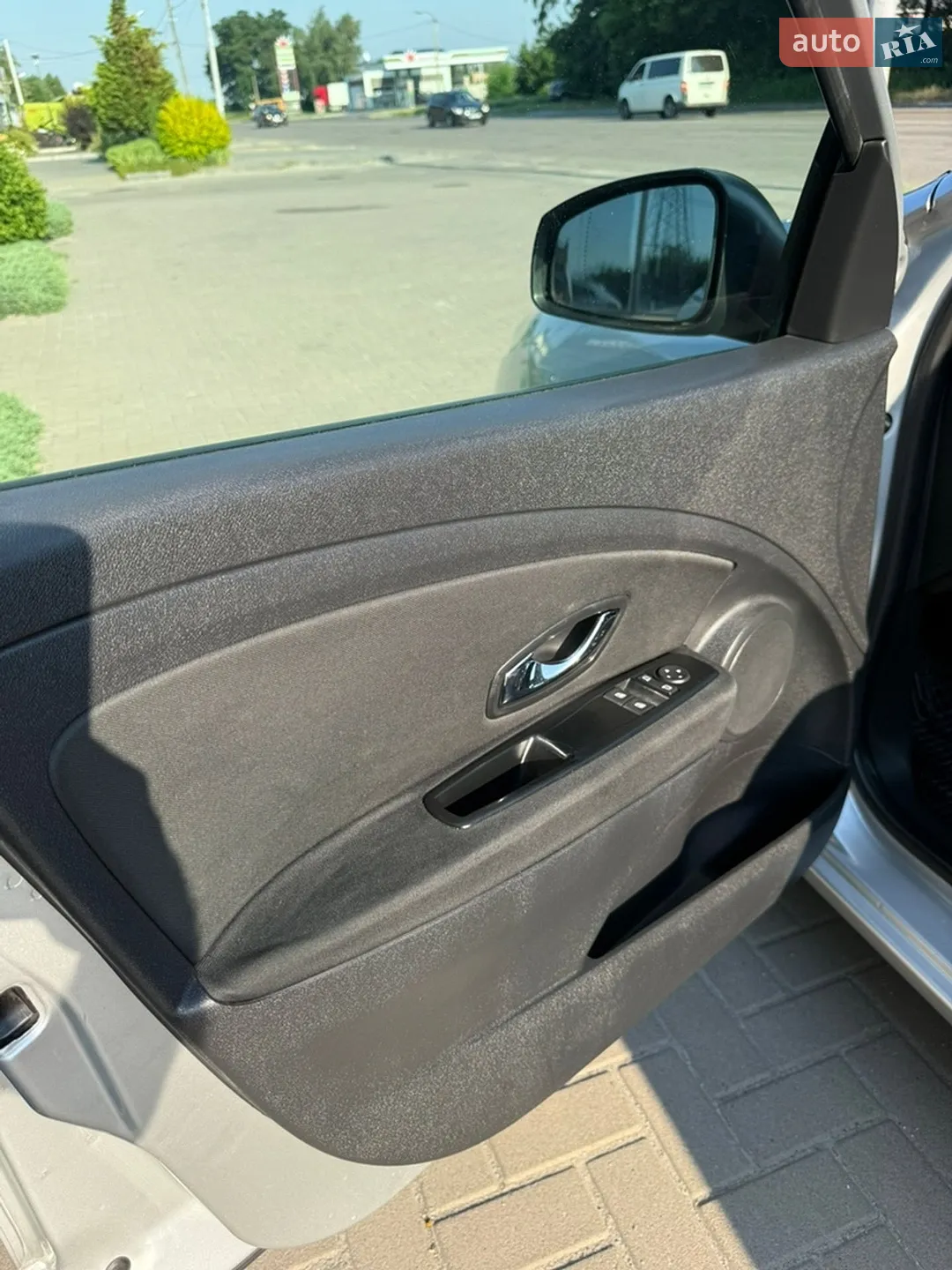 2012 Renault Megane - мініатюра 15