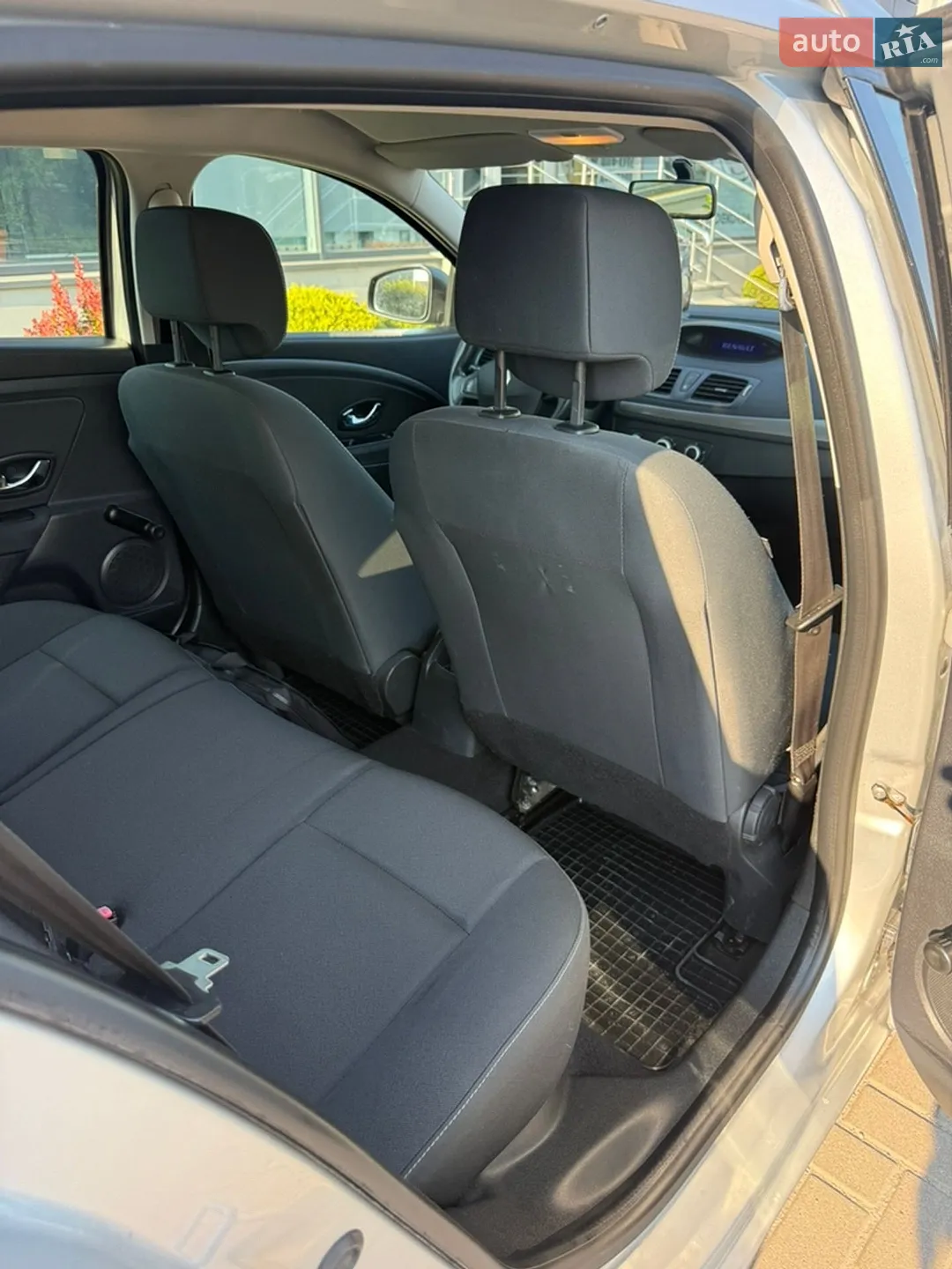 2012 Renault Megane - мініатюра 31