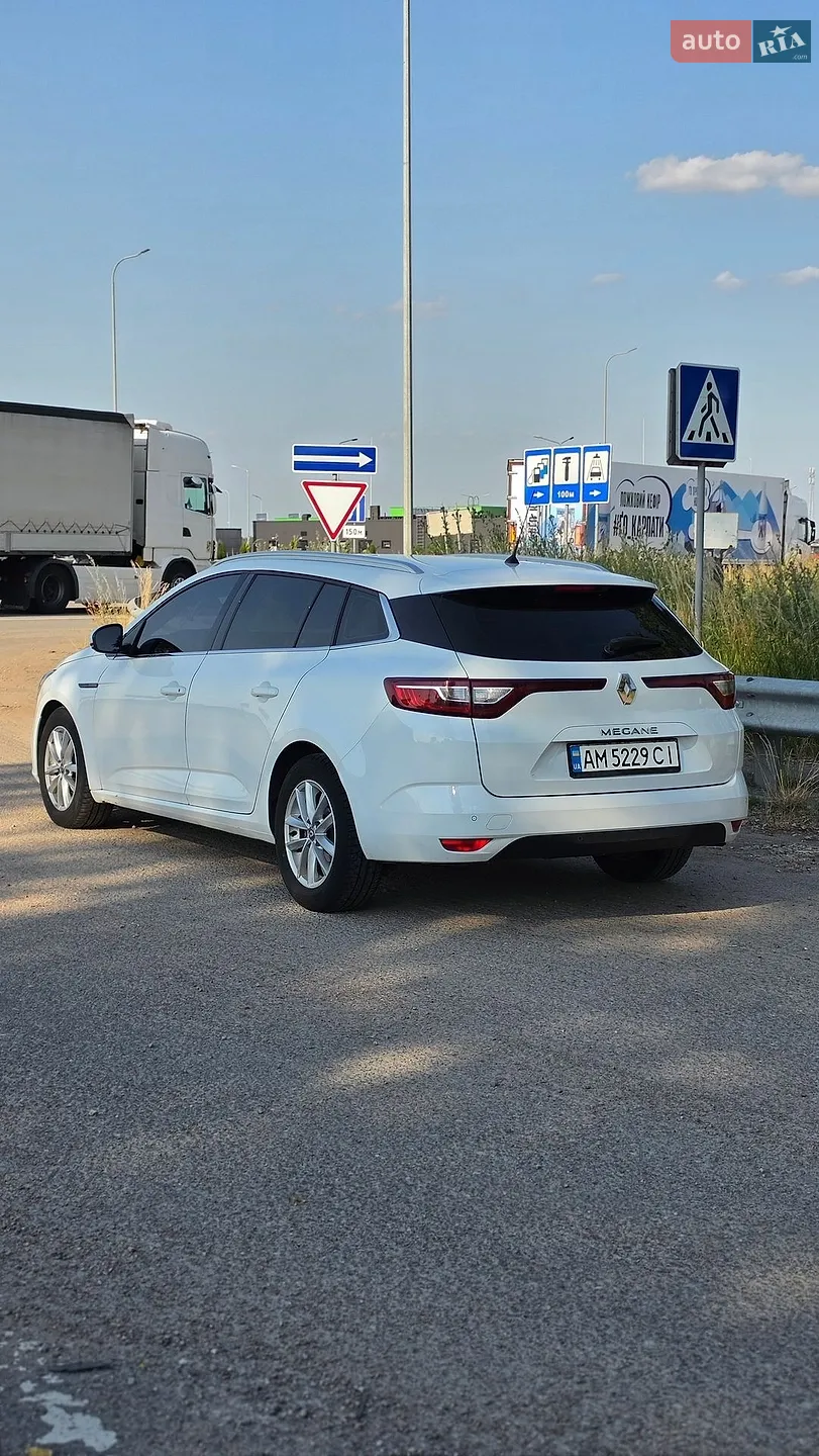 2016 Renault Megane - мініатюра 8