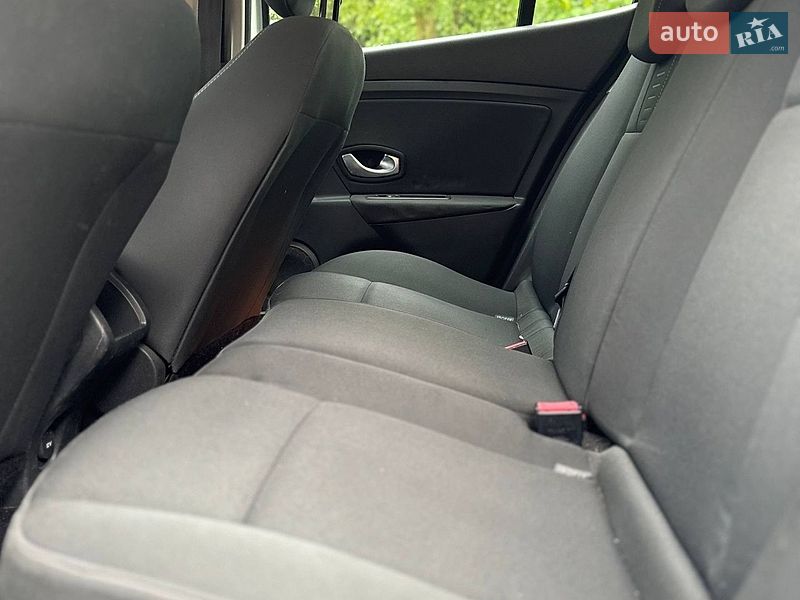 Хэтчбек Renault Megane 2010 в Луцке