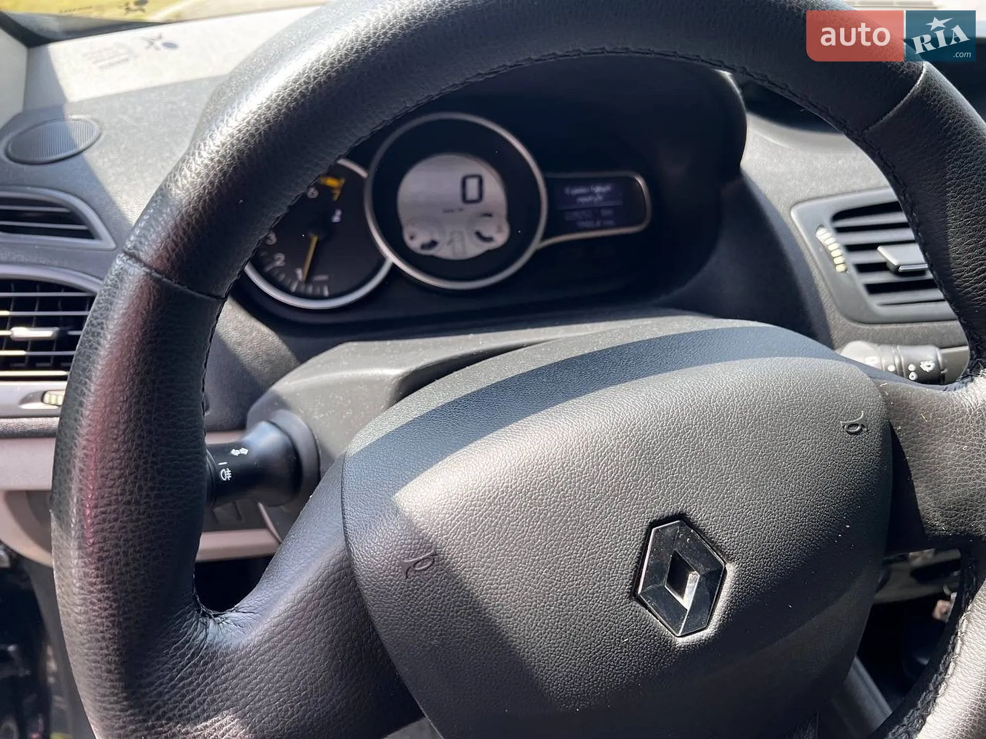 Renault Megane 2010 VIN VF1BZ1R0544451392 фото оголошення 13 з 19