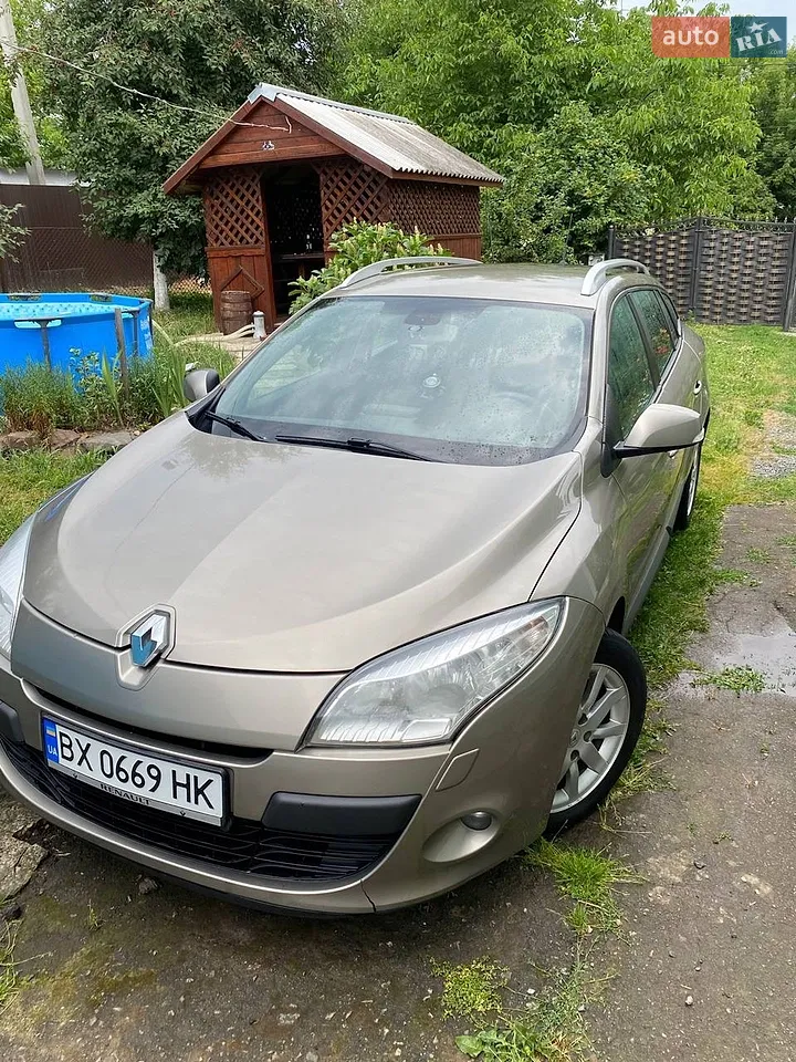 2010 Renault Megane - мініатюра 32