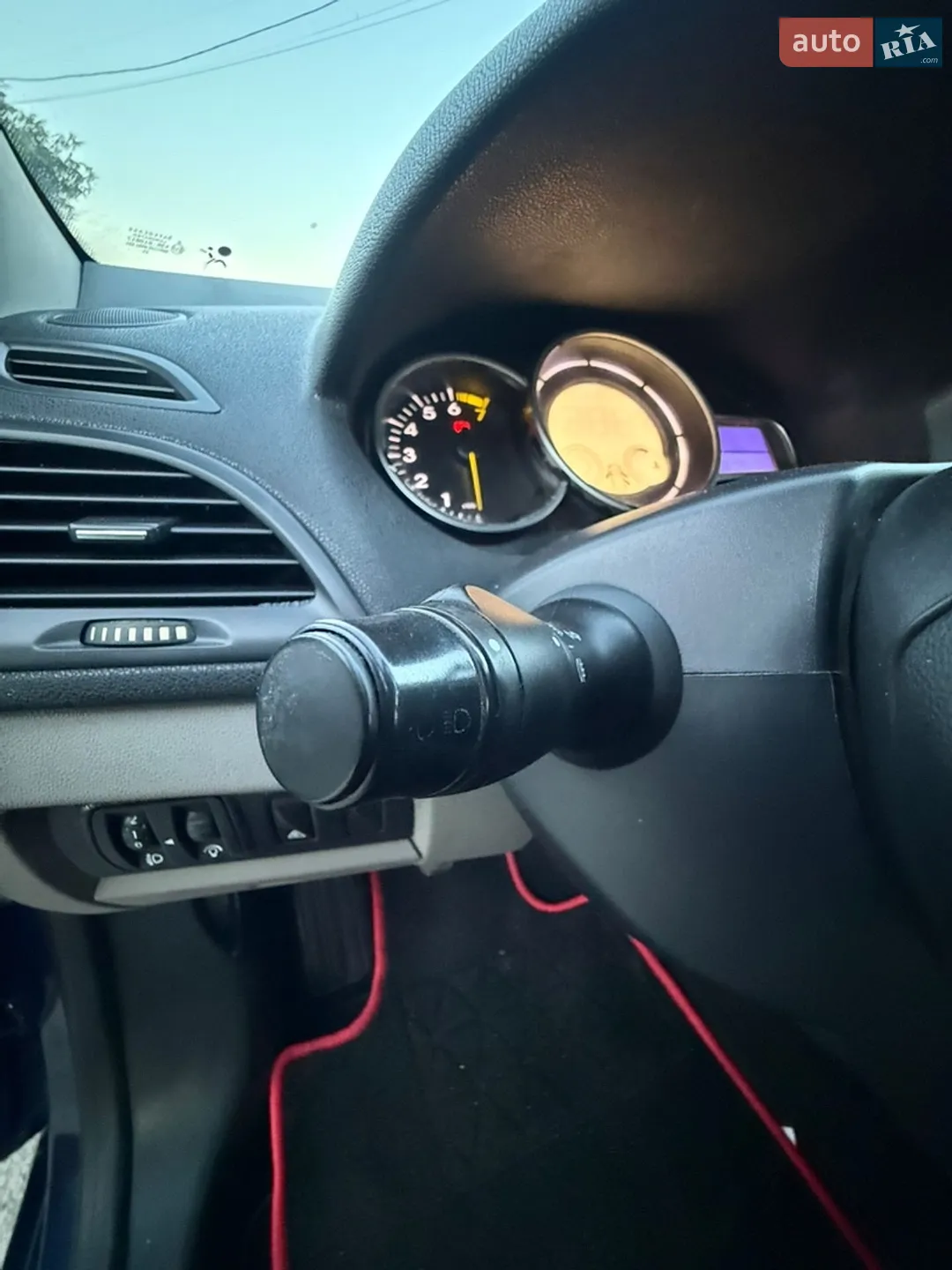 2013 Renault Megane - мініатюра 47