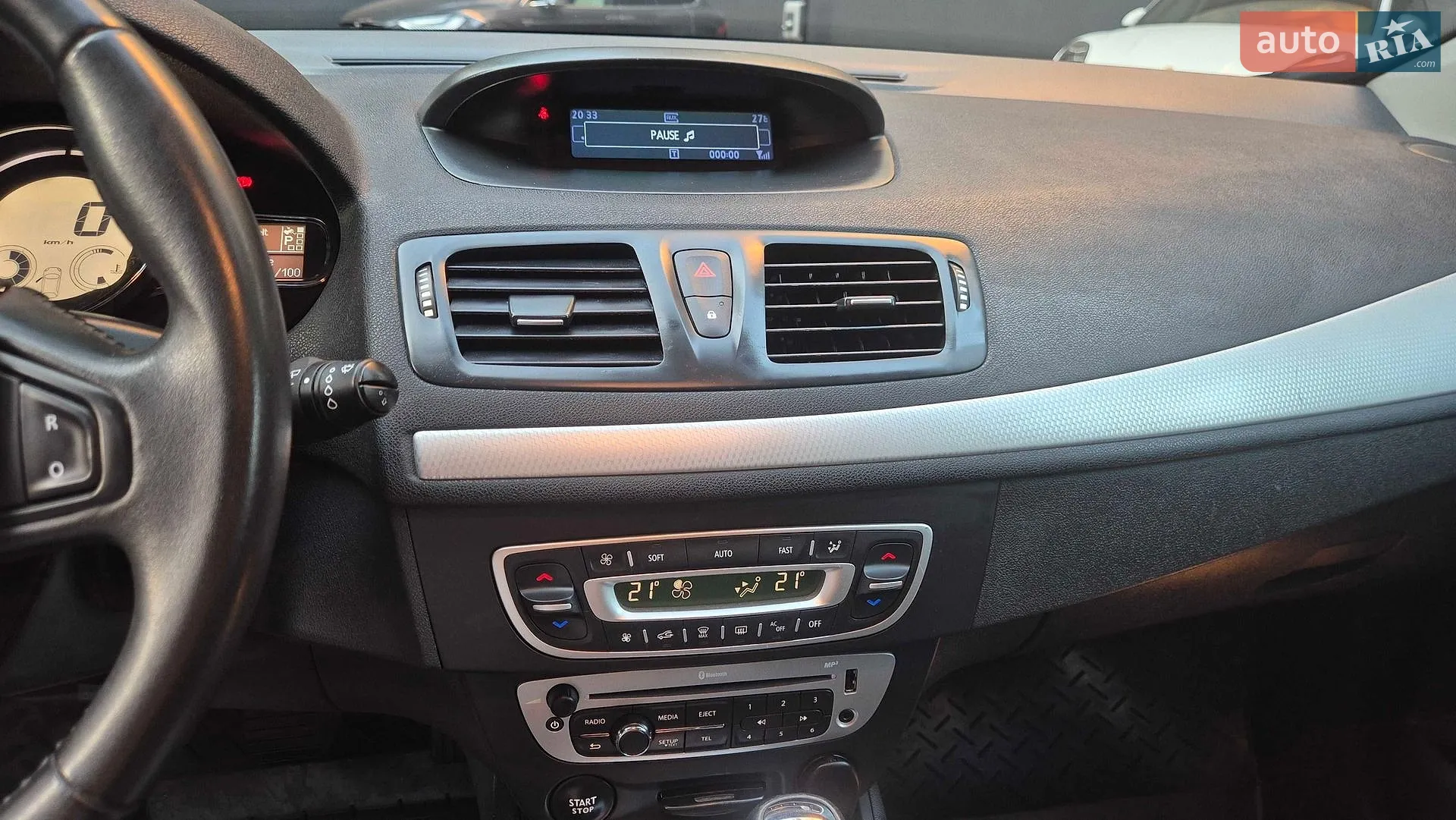 2014 Renault Megane - мініатюра 11