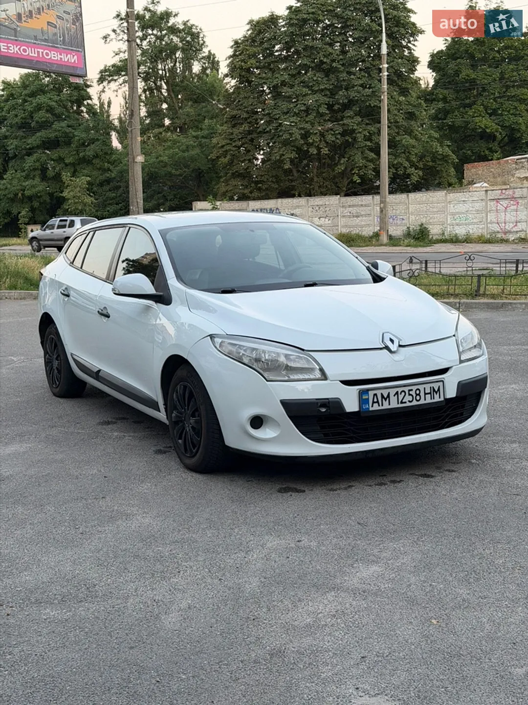 2010 Renault Megane - мініатюра 3