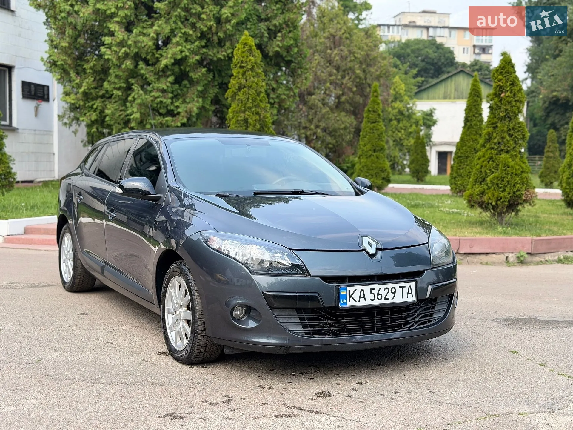 2011 Renault Megane - мініатюра 21