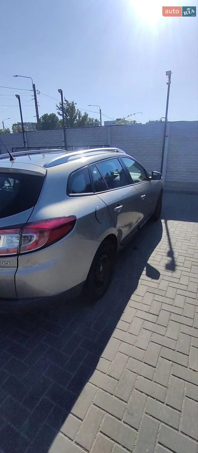 2012 Renault Megane - мініатюра 9