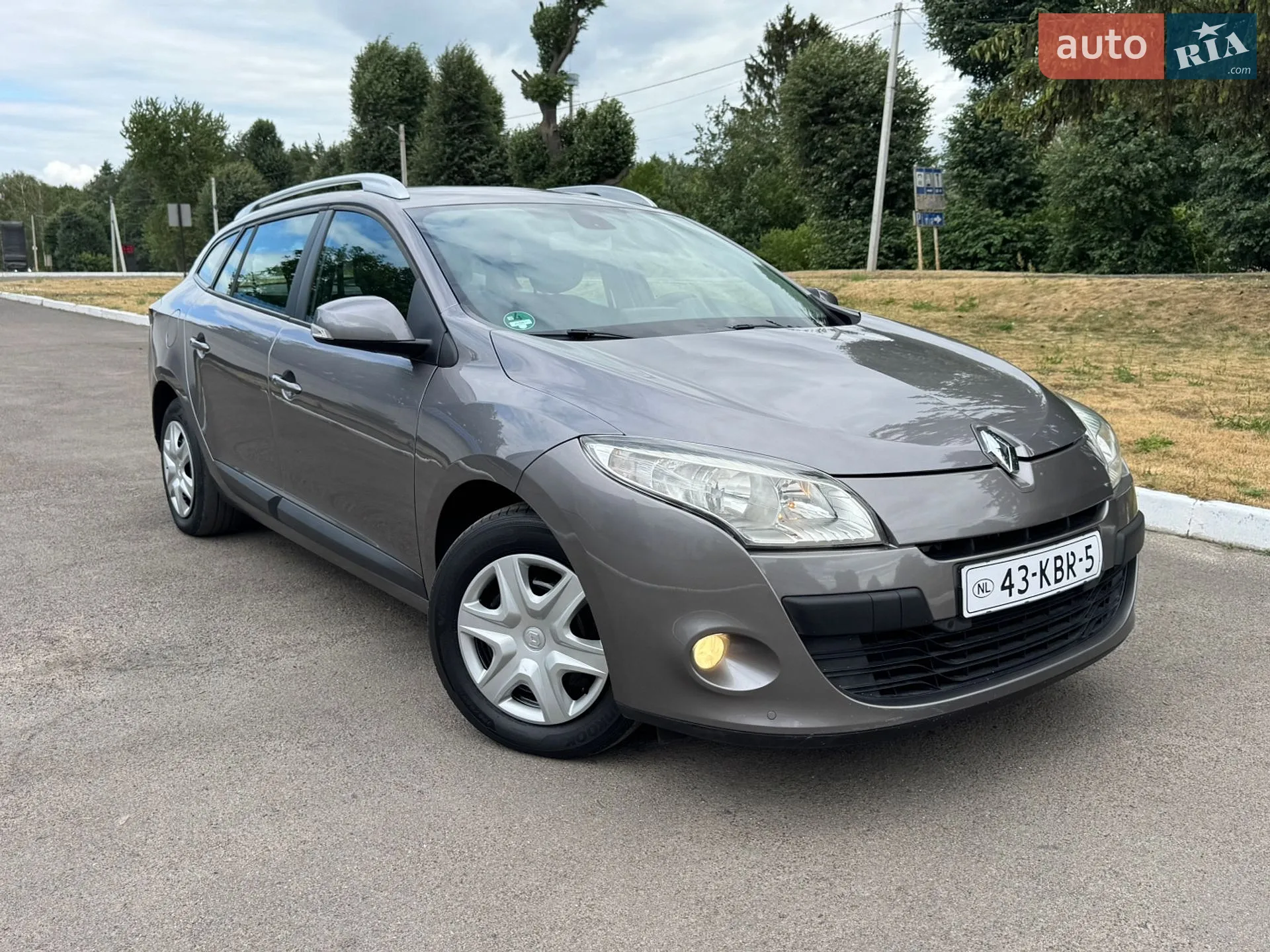 2010 Renault Megane - мініатюра 8