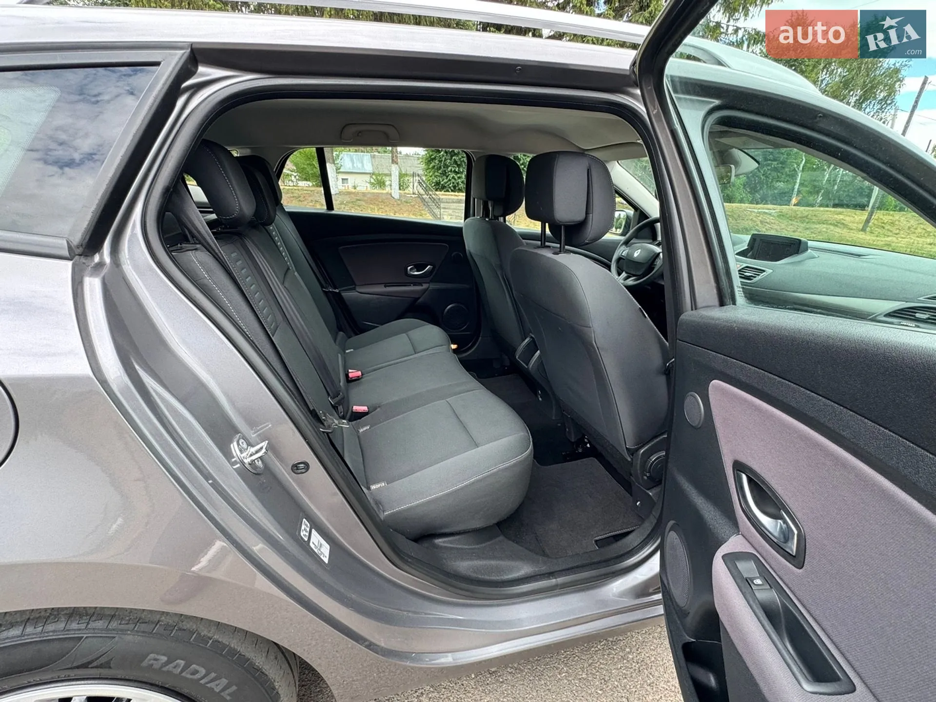2010 Renault Megane - мініатюра 29
