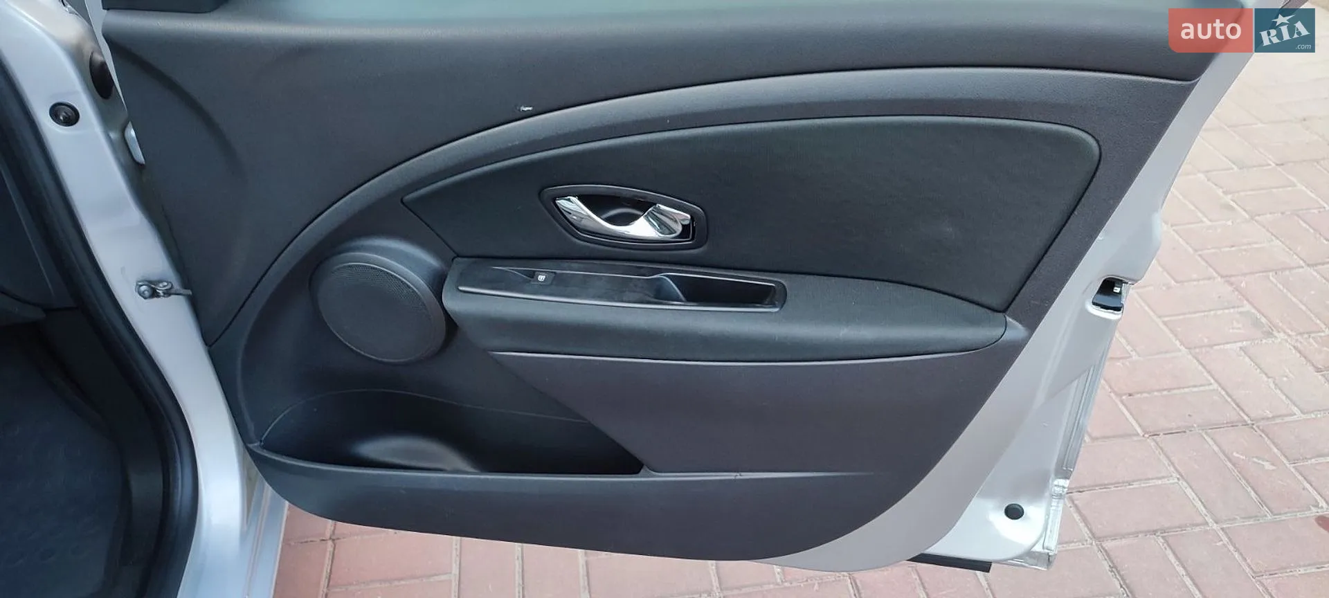 2014 Renault Megane - мініатюра 23