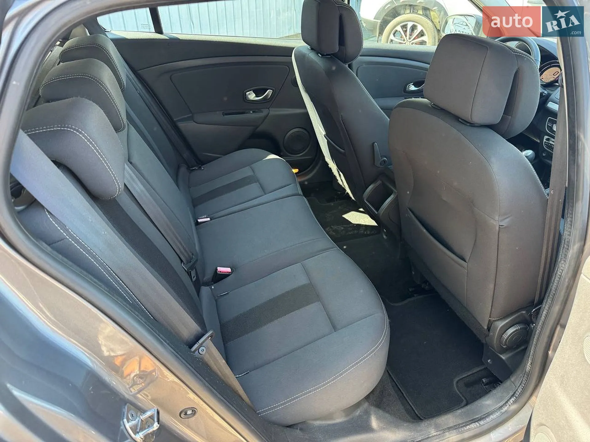 2010 Renault Megane - мініатюра 14