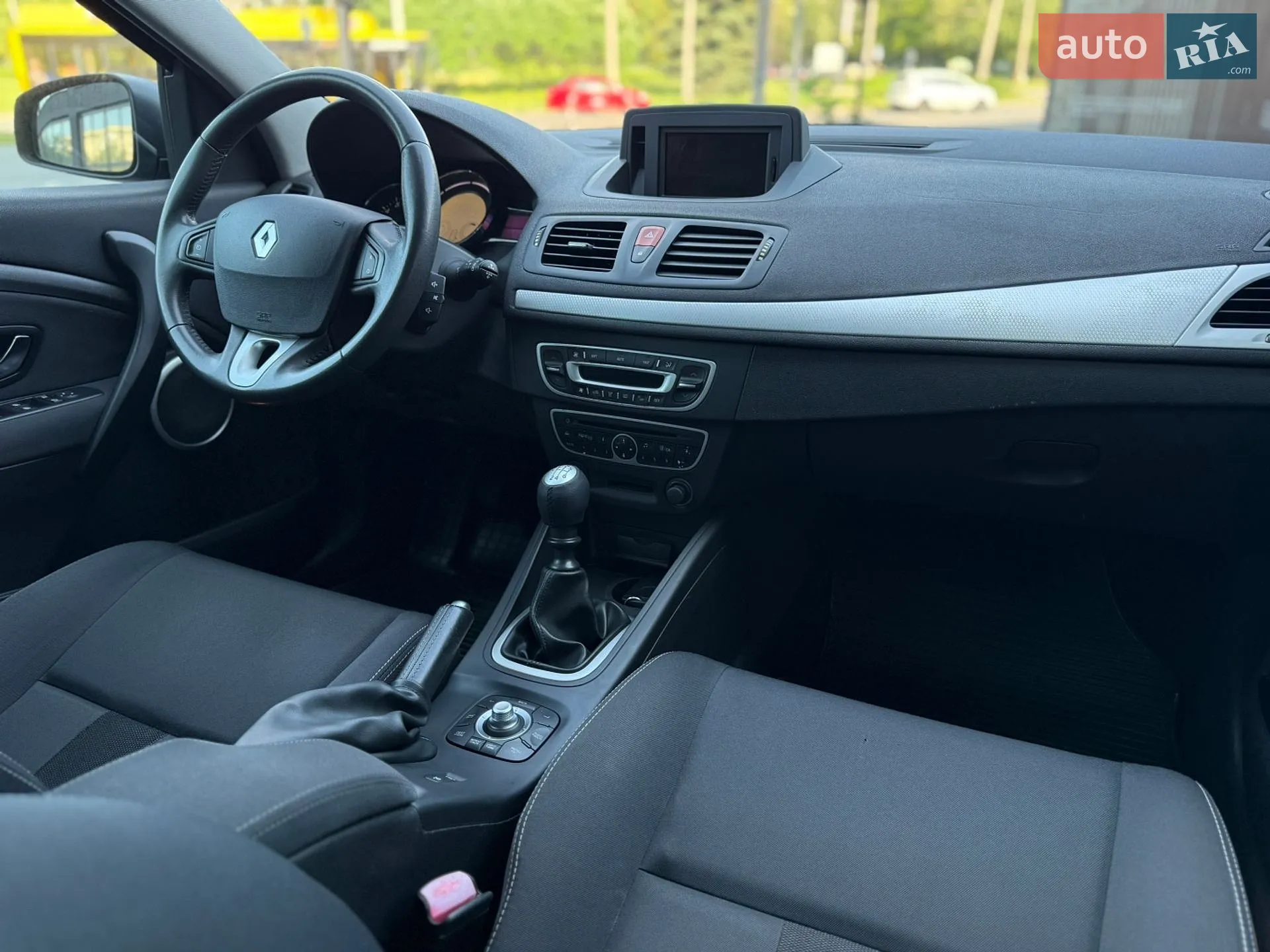 2011 Renault Megane - мініатюра 26