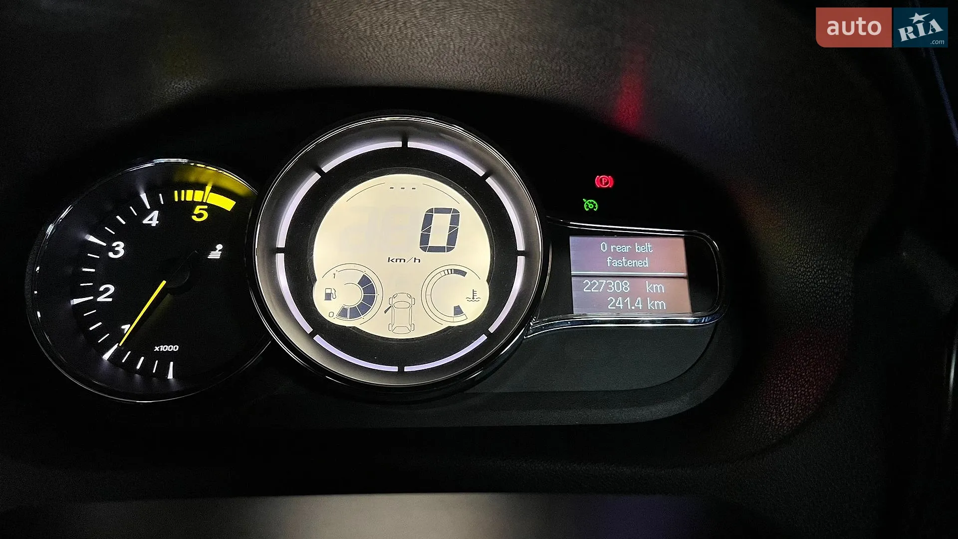 2012 Renault Megane - мініатюра 24