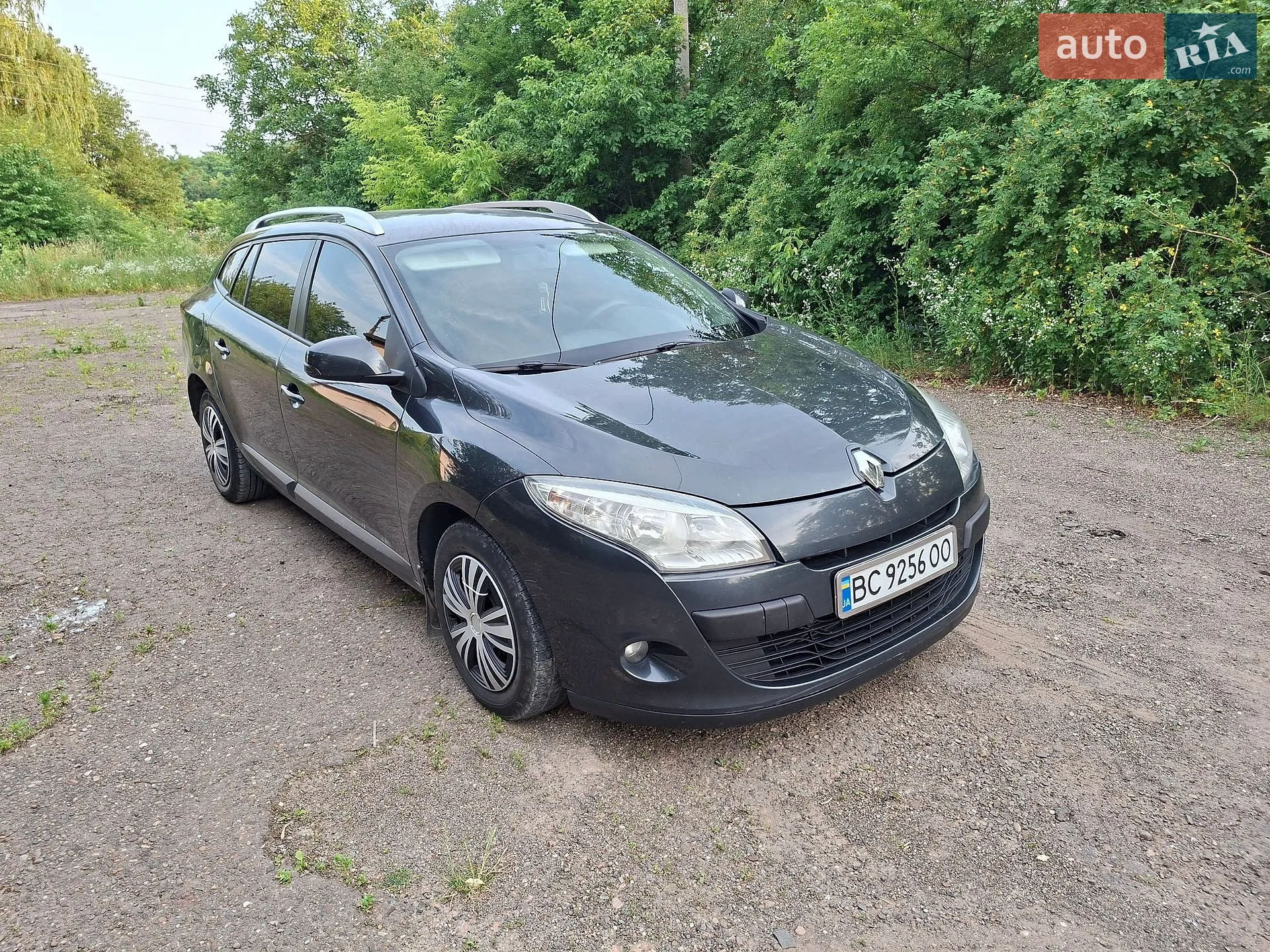2010 Renault Megane - мініатюра 11