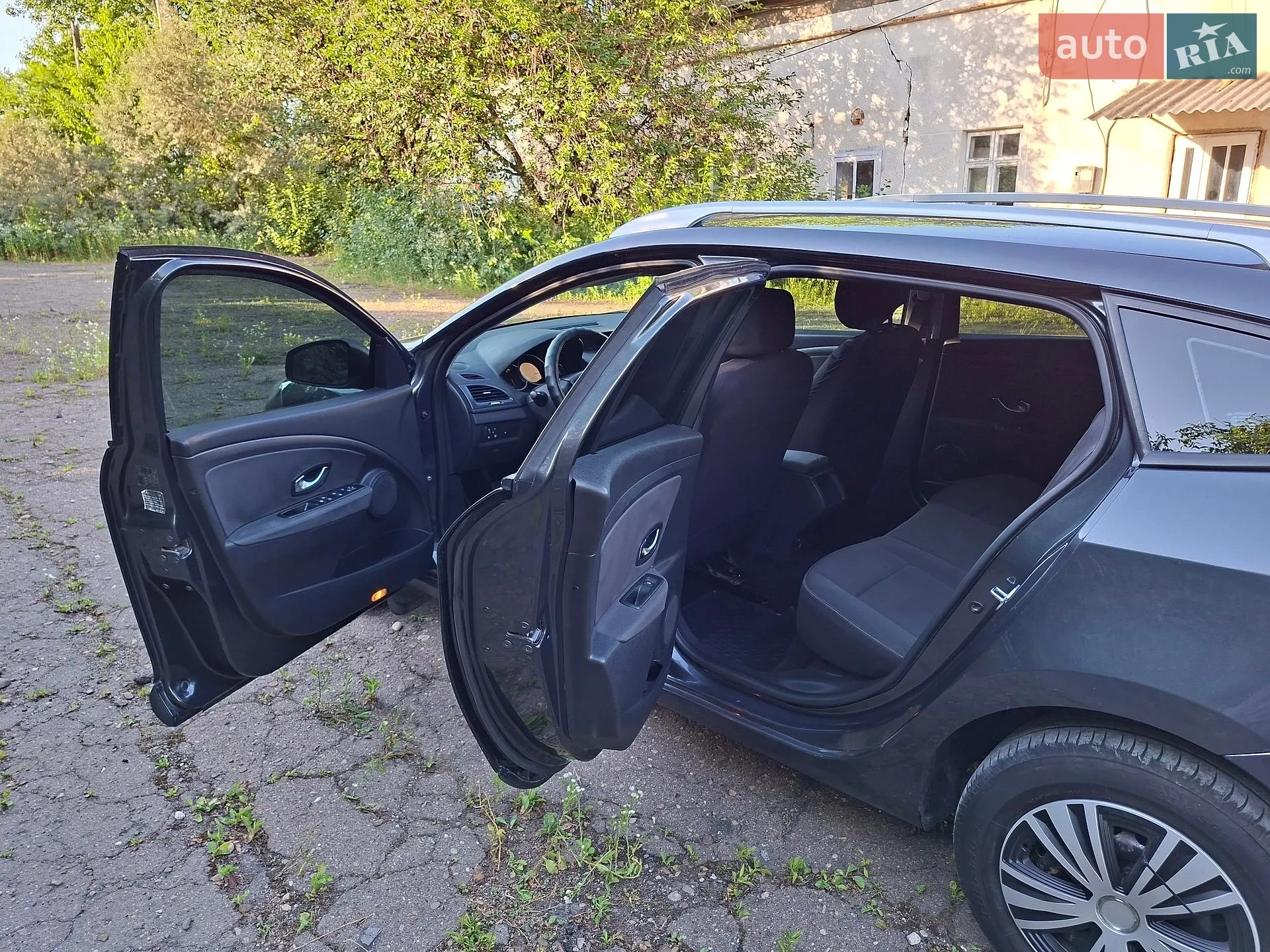 2010 Renault Megane - мініатюра 31
