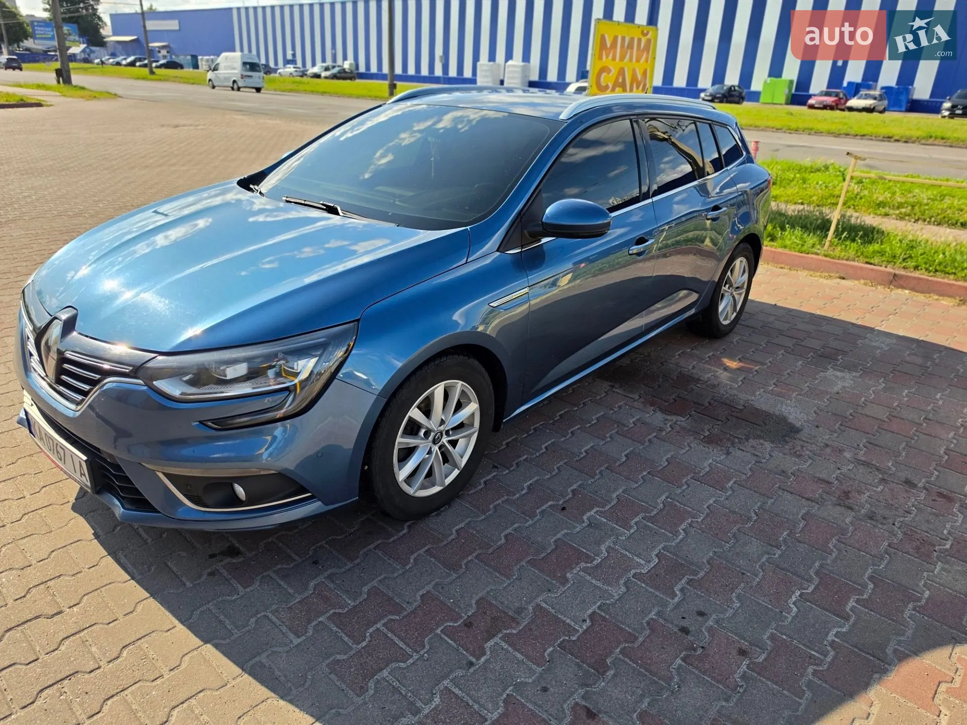 2016 Renault Megane - фото 1