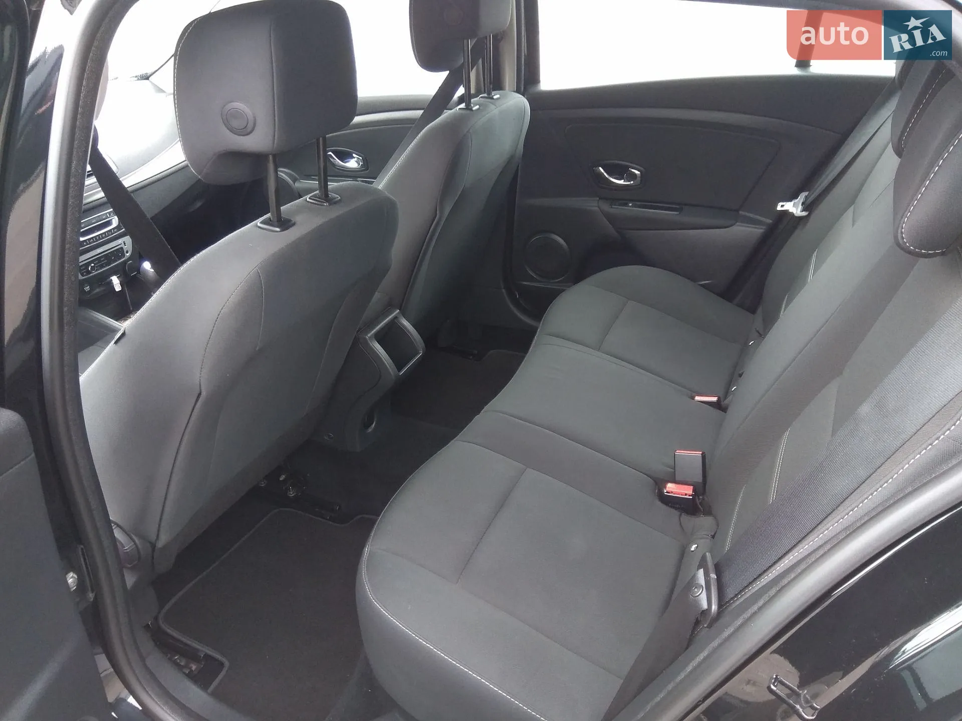 2015 Renault Megane - мініатюра 8
