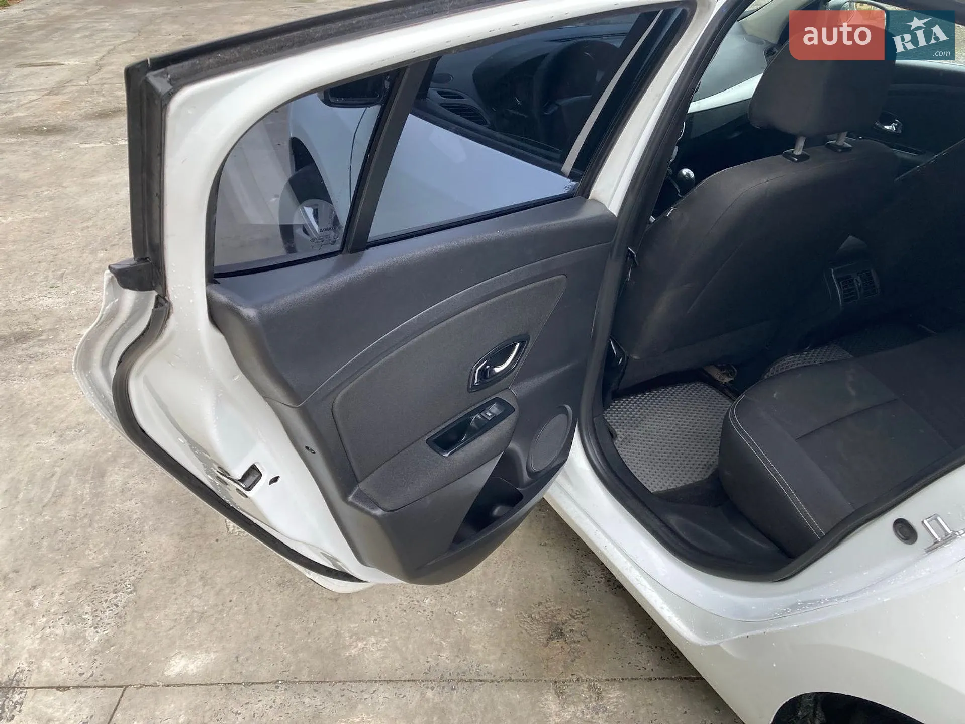 2015 Renault Megane - мініатюра 19