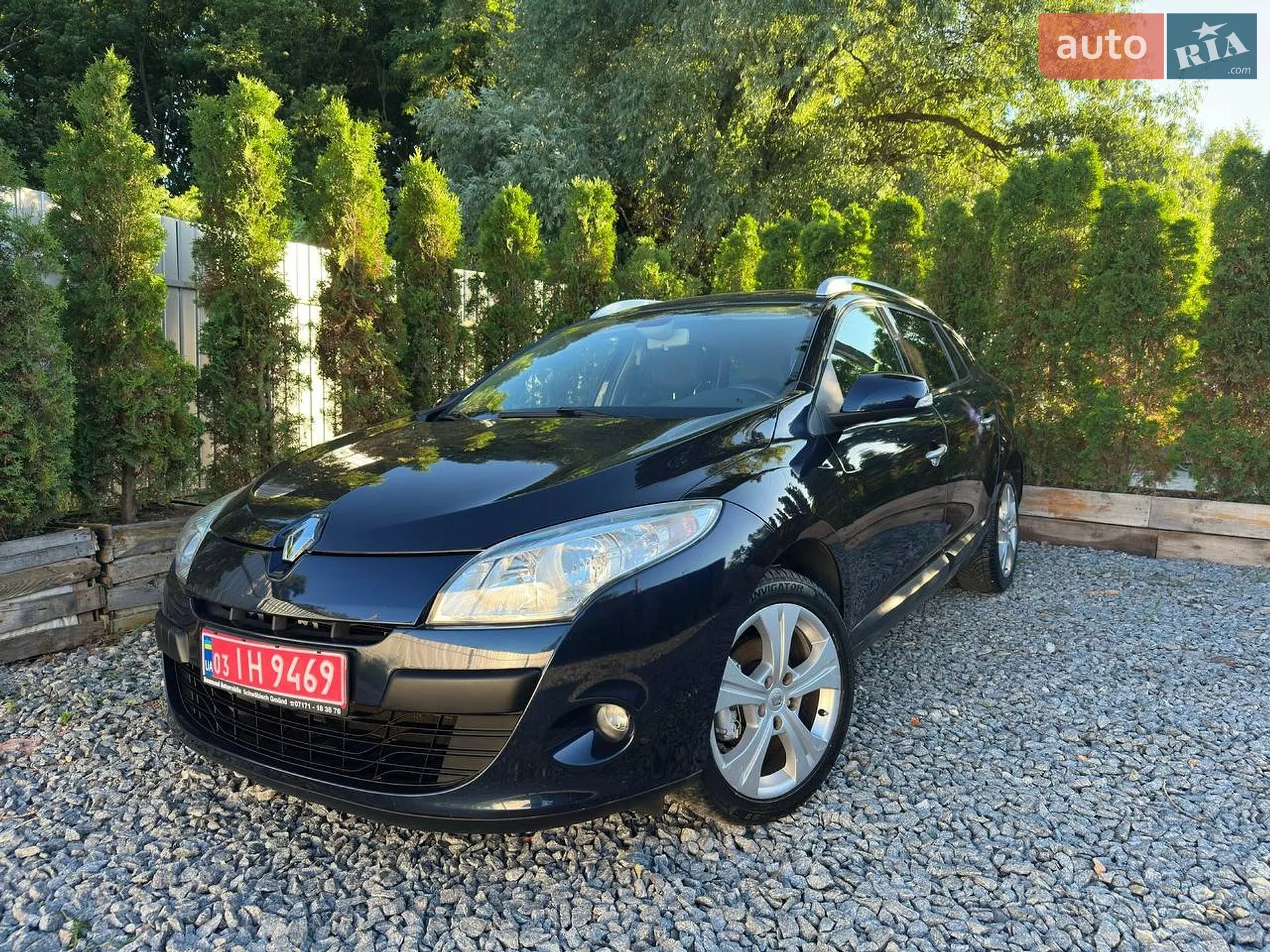 2010 Renault Megane - мініатюра 2