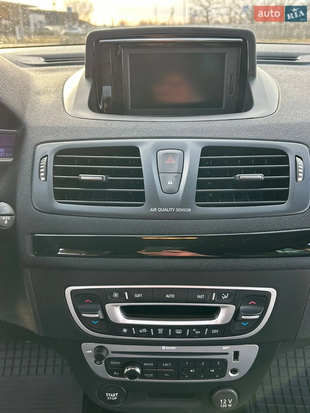 2013 Renault Megane - мініатюра 26