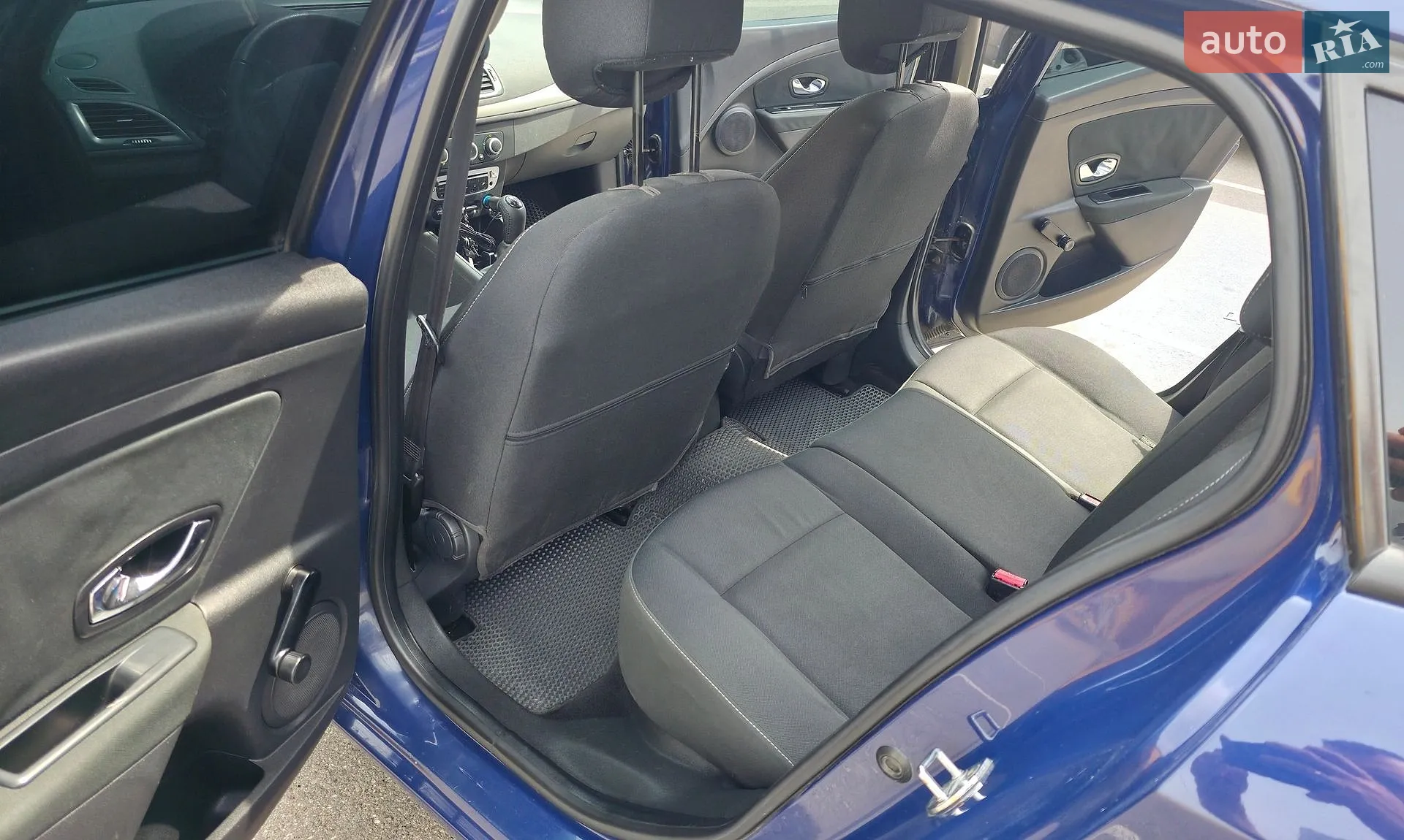 2012 Renault Megane - мініатюра 13