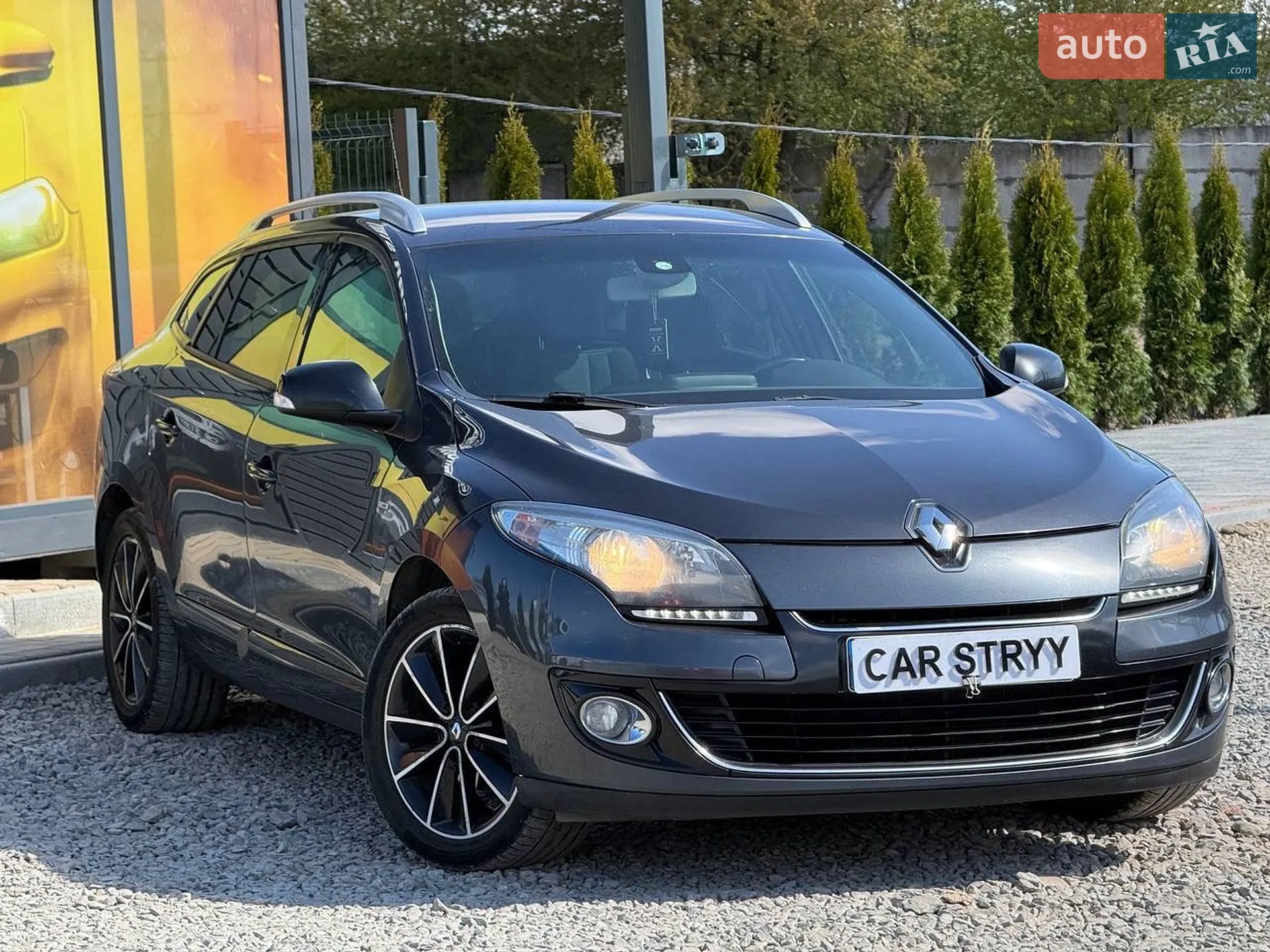2013 Renault Megane - мініатюра 12