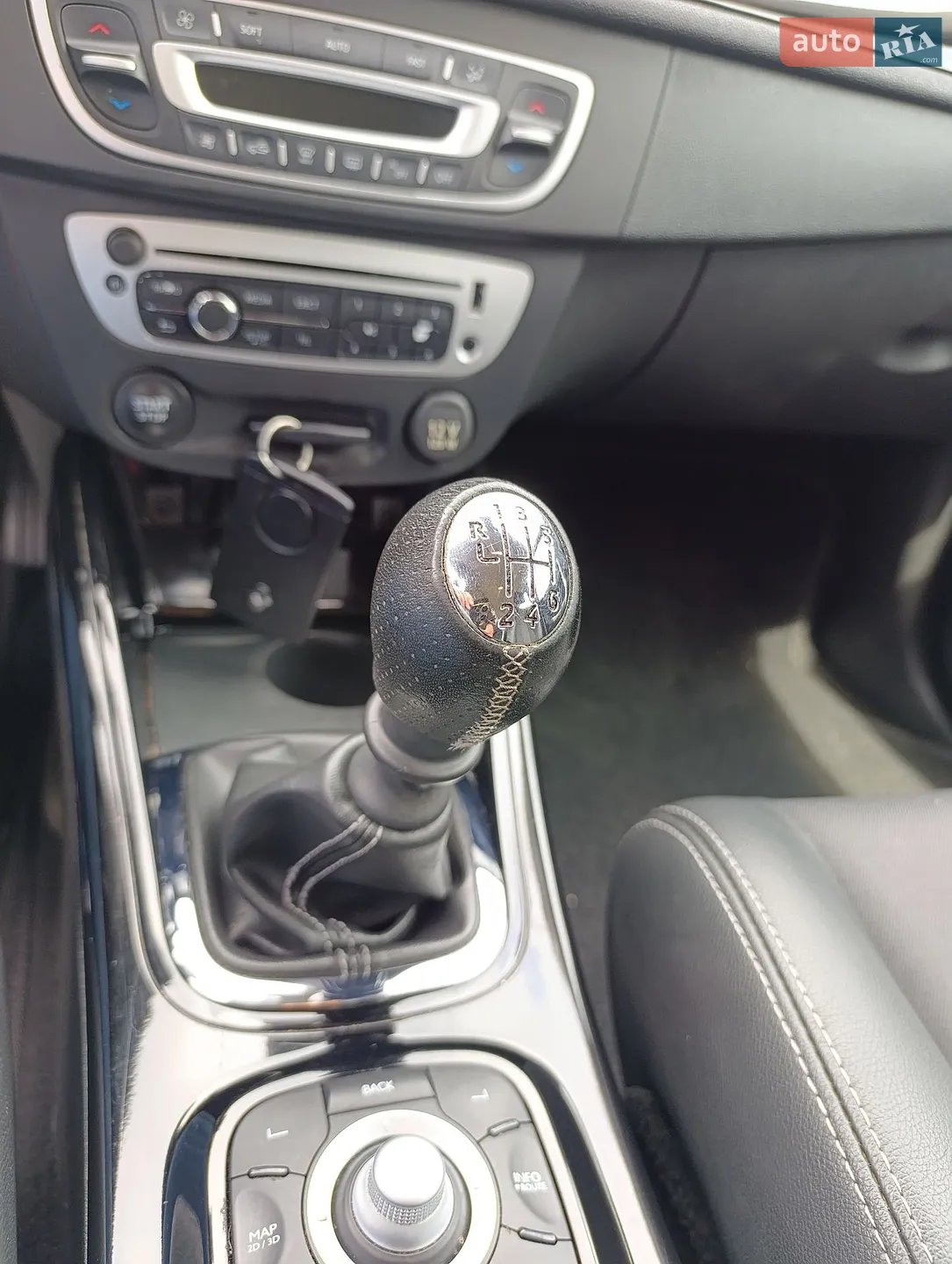 2013 Renault Megane - мініатюра 17