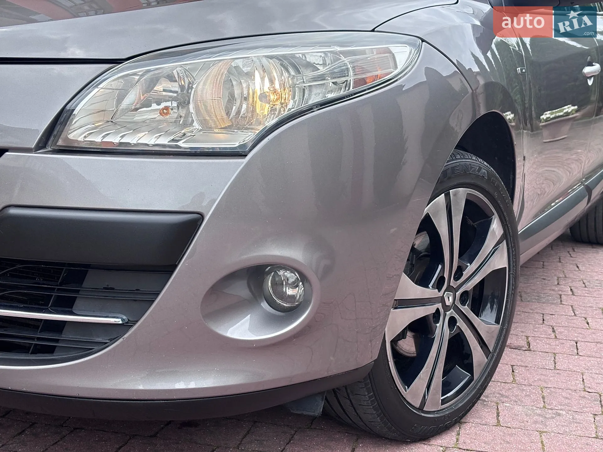 2011 Renault Megane - мініатюра 18