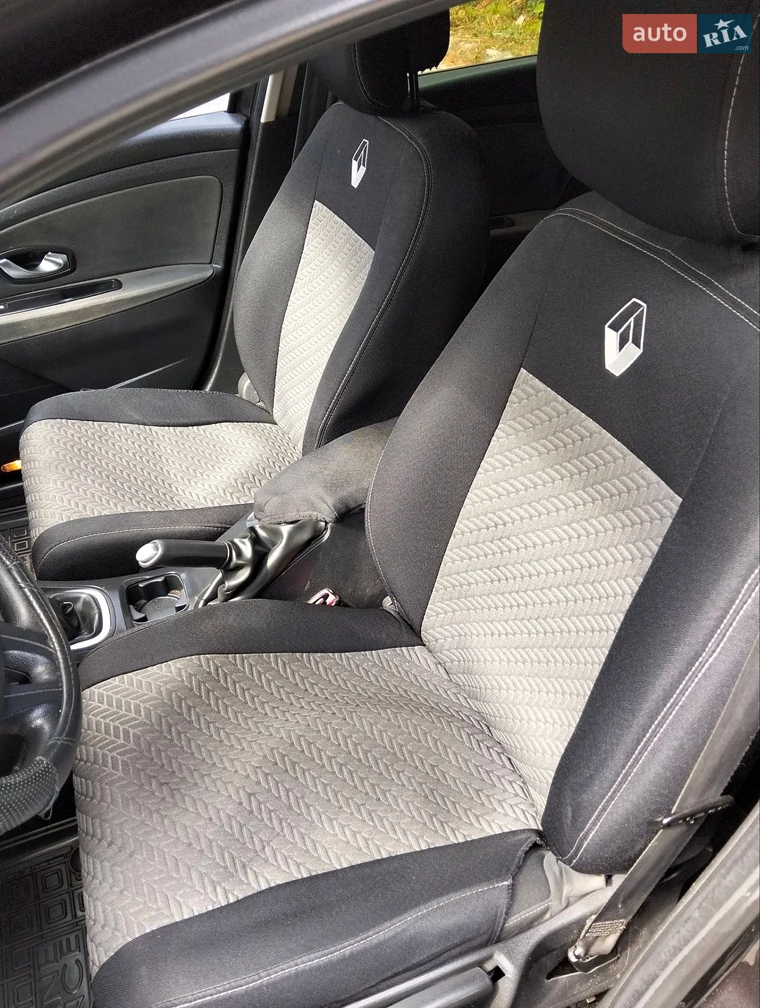 2010 Renault Megane - мініатюра 11
