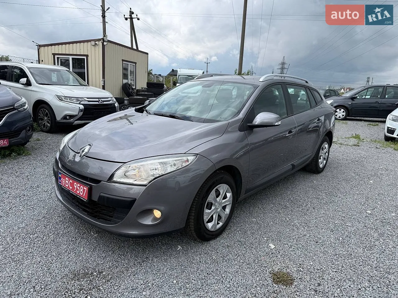 2011 Nissan Qashqai+2 - мініатюра 33