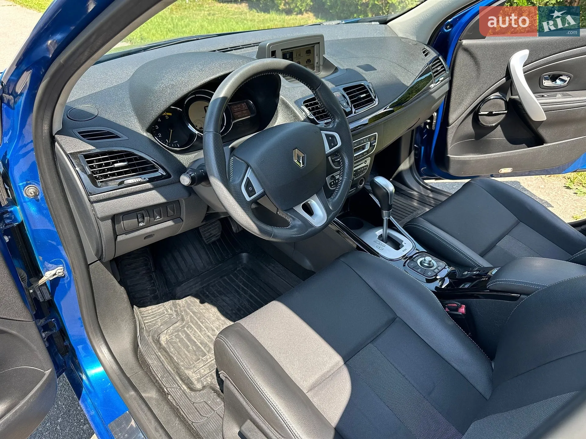 2011 Renault Megane - мініатюра 17