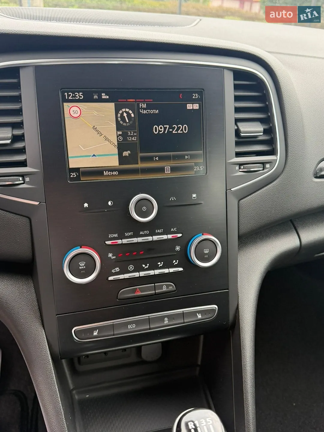 2017 Renault Megane - мініатюра 13