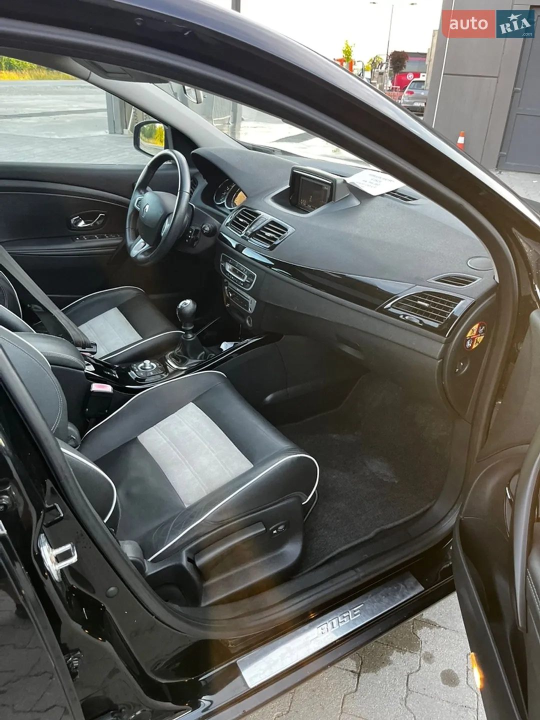 2012 Renault Megane - мініатюра 30