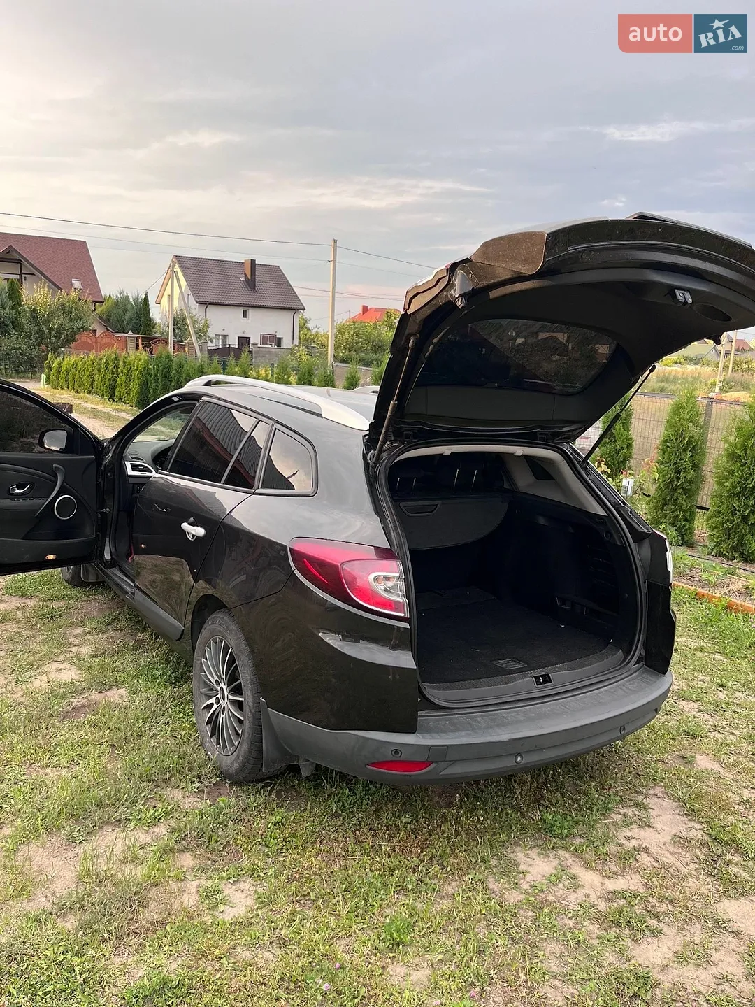 2010 Renault Megane - мініатюра 15
