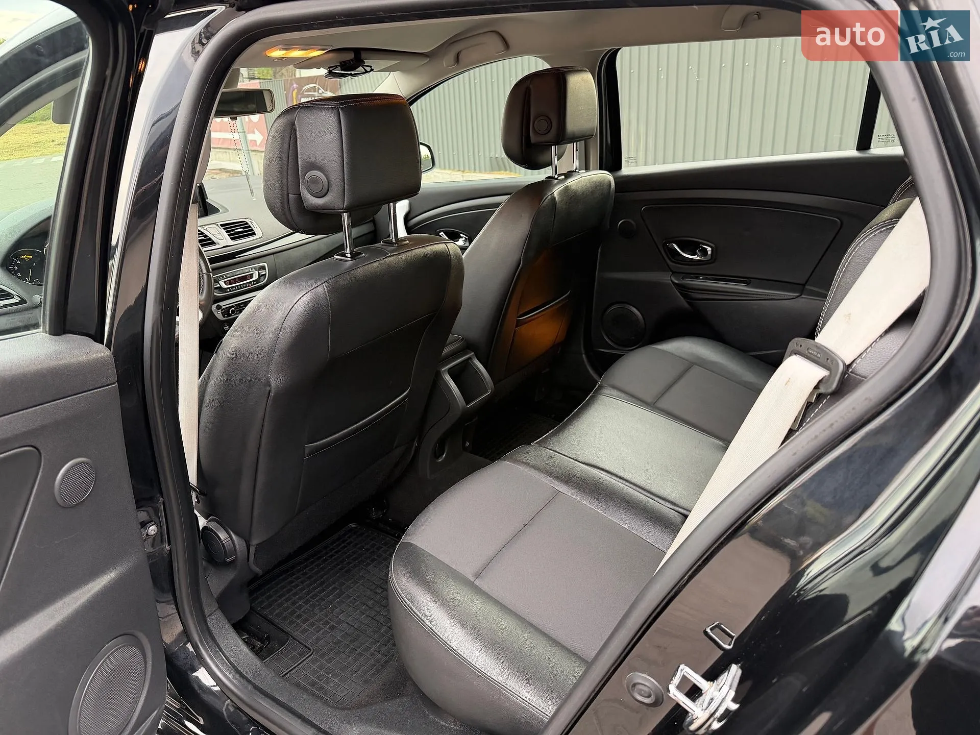 2012 Renault Megane - мініатюра 28