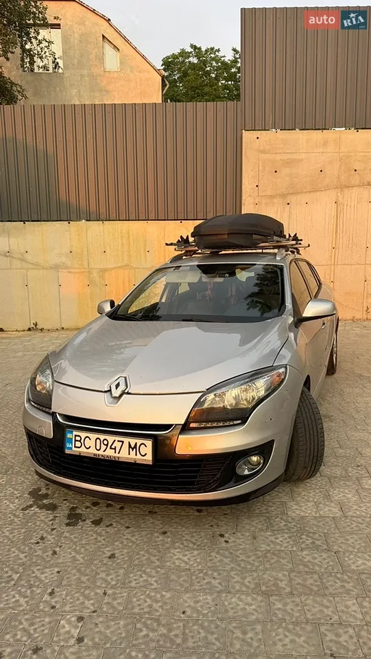 2012 Renault Megane - мініатюра 21