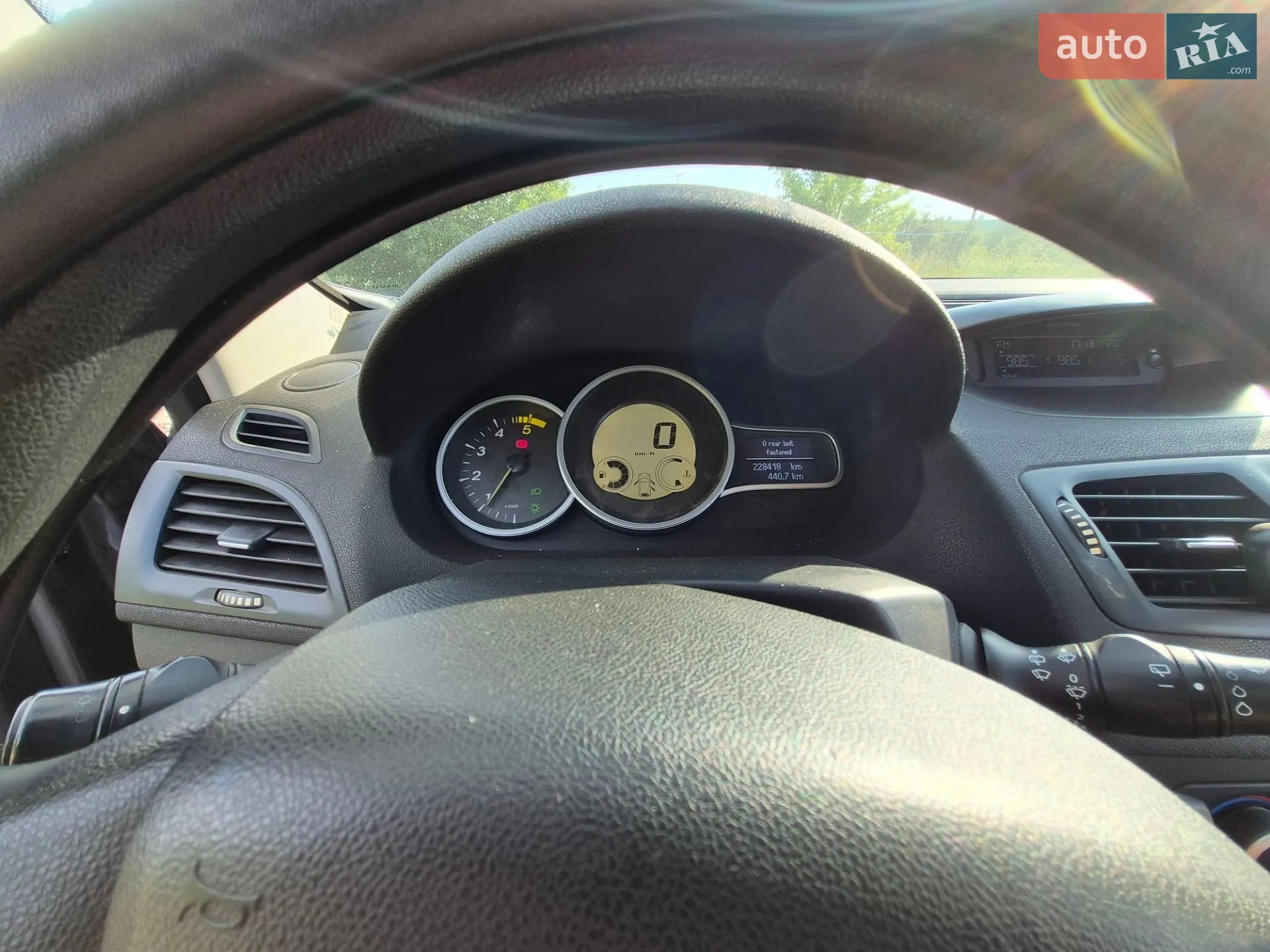 2010 Renault Megane - мініатюра 3