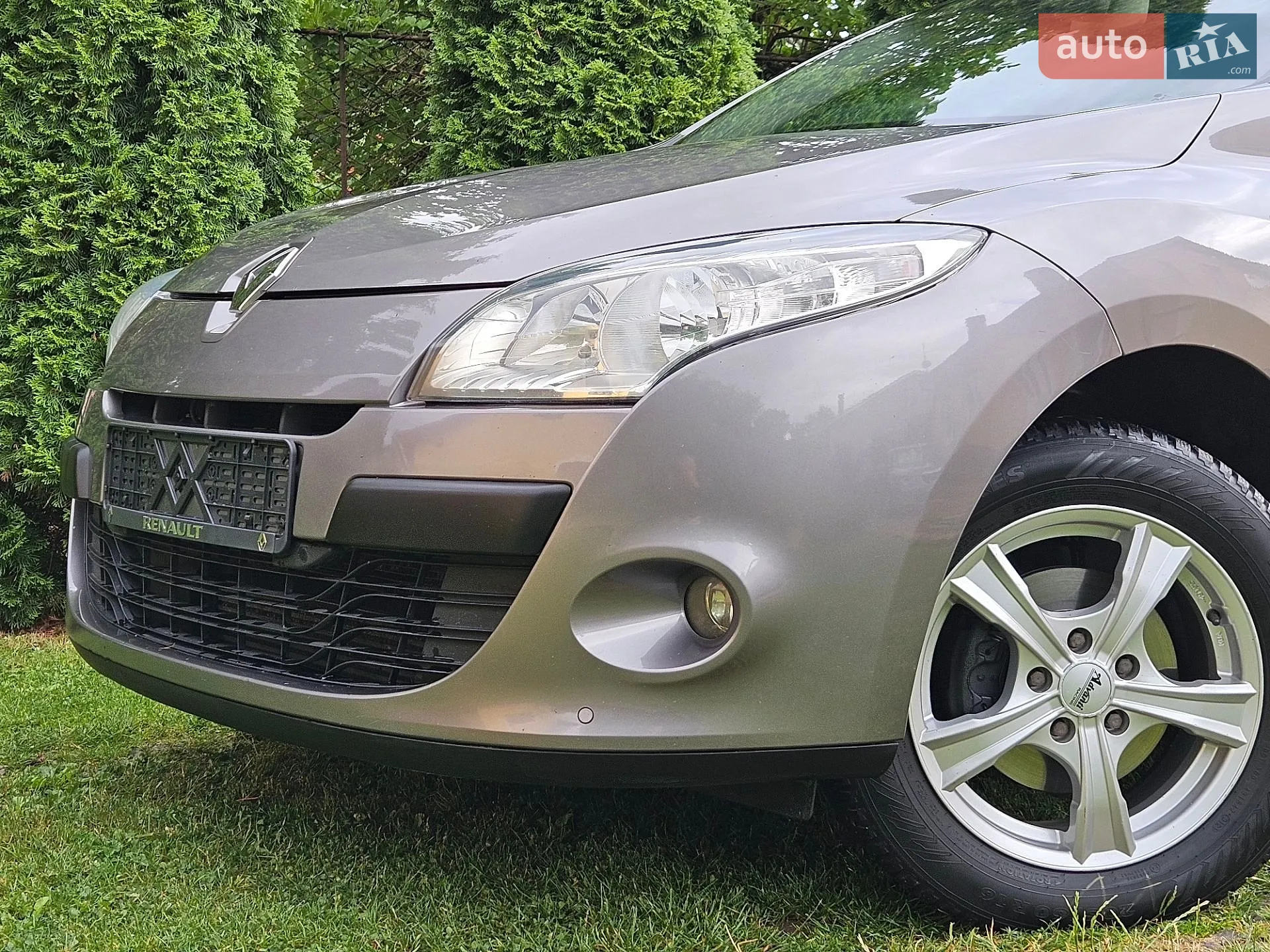 2011 Renault Megane - мініатюра 21