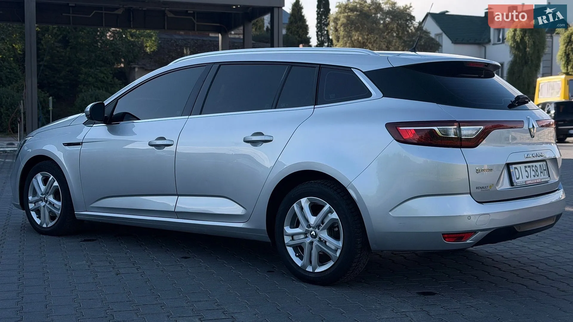 2016 Renault Megane - мініатюра 11