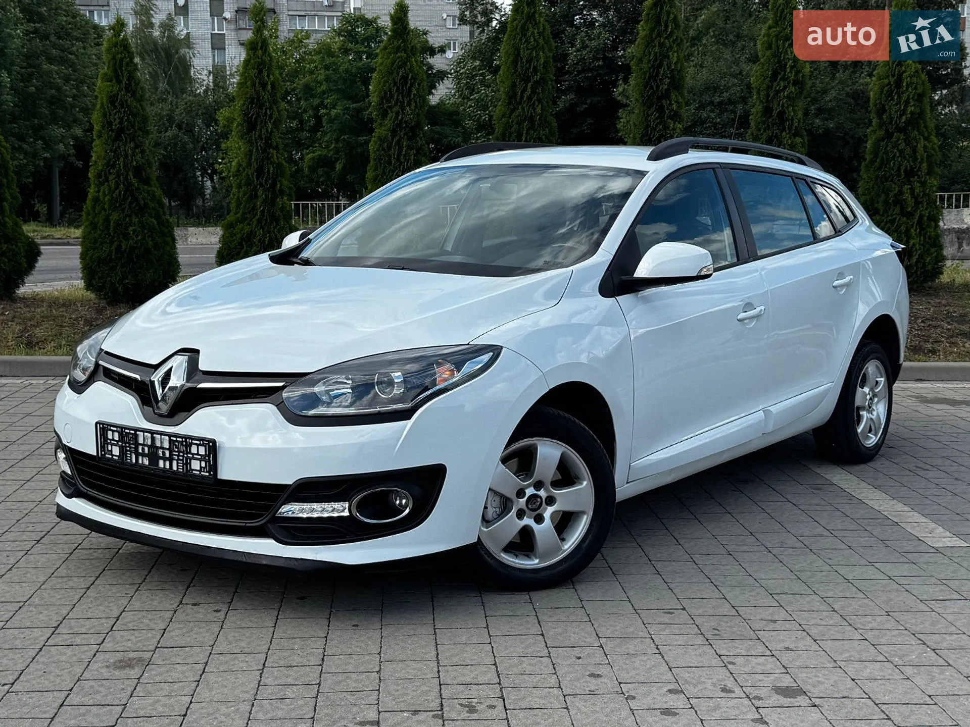 2015 Renault Megane - мініатюра 10